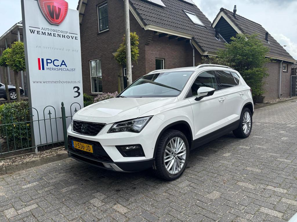 SEAT Ateca 1.5 TSI Automaat Business Intense (bj 2020), 12 maanden, Stof, 4 cilinders, Wit