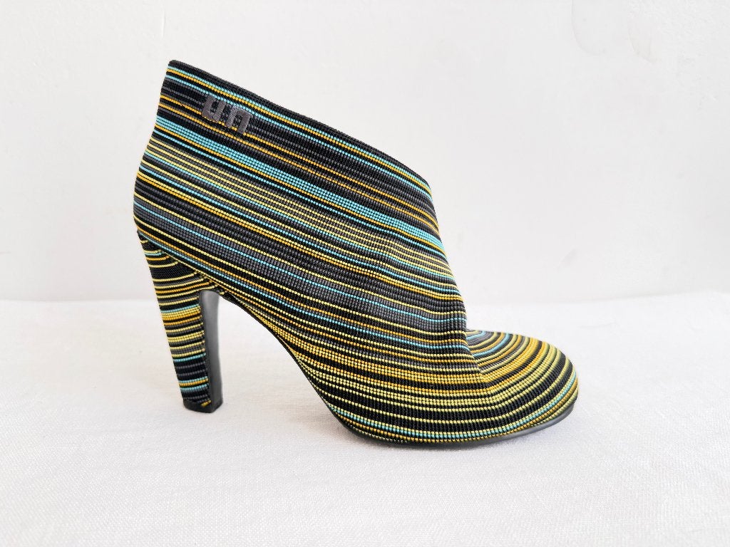 united nude 40, Ophalen of Verzenden, Zo goed als nieuw, Overige kleuren, Pumps