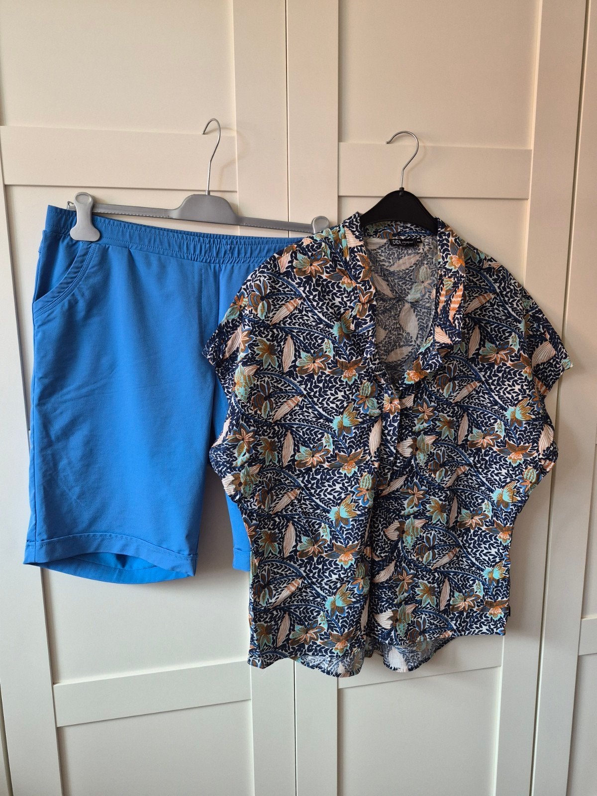 Zomerse Didi set: Travelstof bermuda & kleurige top, maat 46, Meerkleurig, Maat 46/48 (XL) of groter, Didi, Ophalen of Verzenden