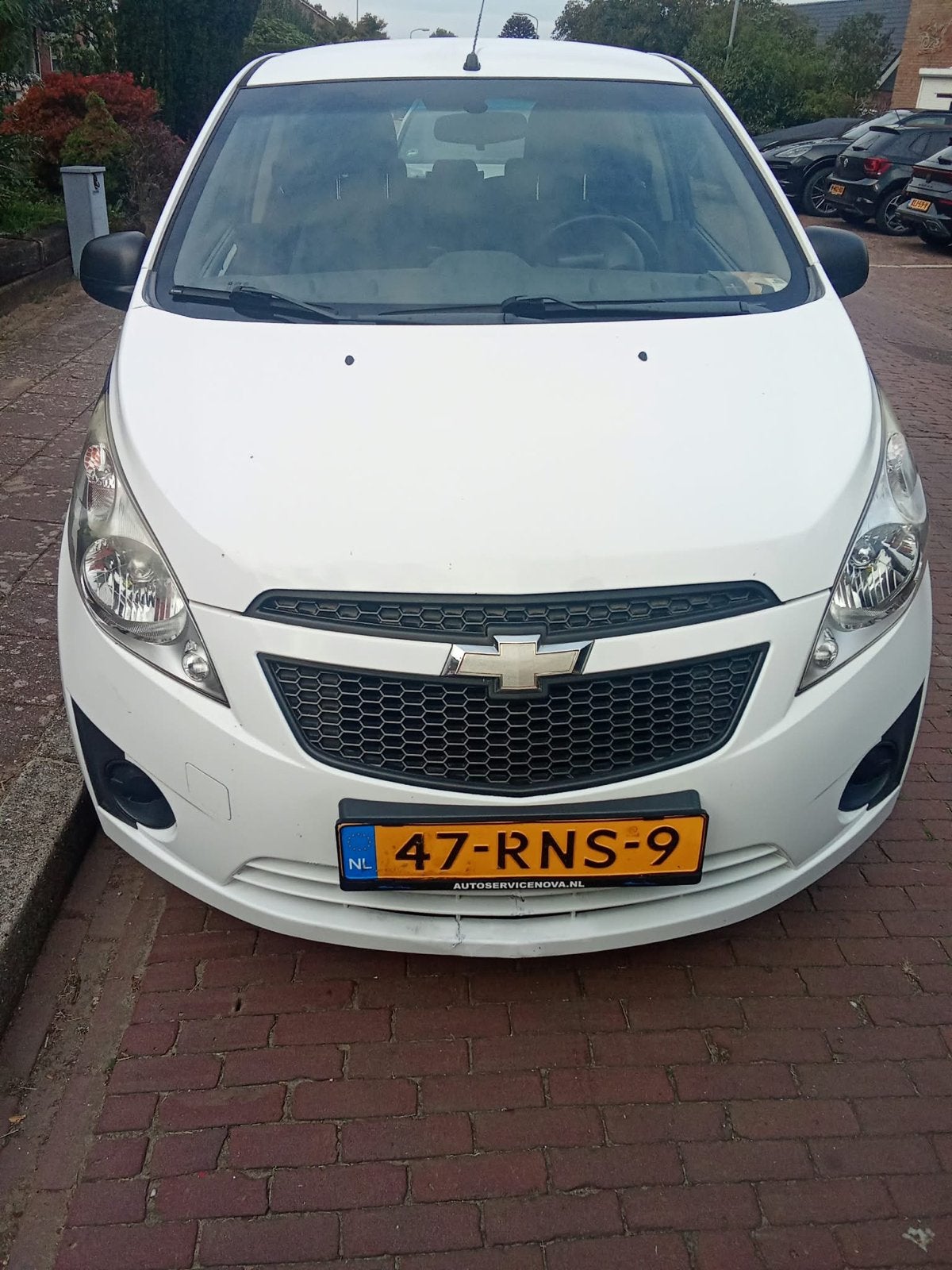 Chevrolet Spark 1.0 Bifuel 2011 Wit, Auto's, Voorwielaandrijving, 839 kg, 4 cilinders, Origineel Nederlands