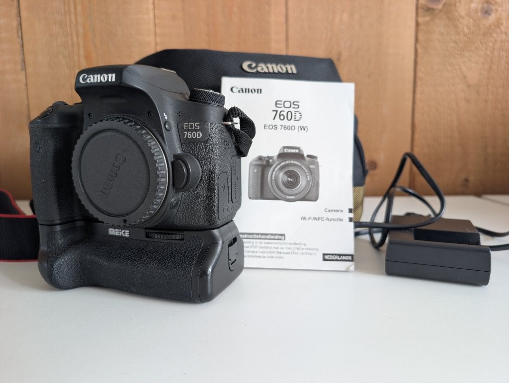 Canon EOS 760d body + batterygrip Meike OOK LENZEN, Spiegelreflex, Canon, N.v.t., N.v.t.