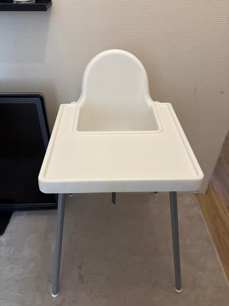 Gratis eetstoel voor baby of peuter, Kinderen en Baby's, Kinderstoelen, Gebruikt, Overige typen, Afneembaar eetblad, Ophalen