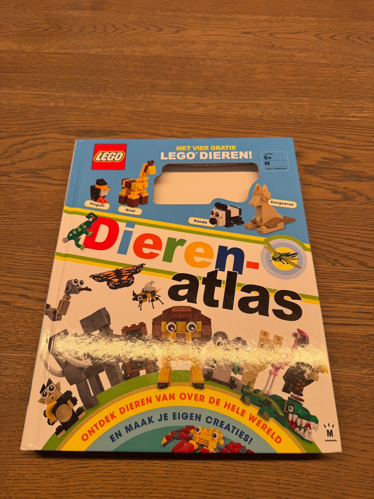 Lego DierenAtlas Boek zonder lego, Ophalen of Verzenden, Zo goed als nieuw, Overige typen, Lego