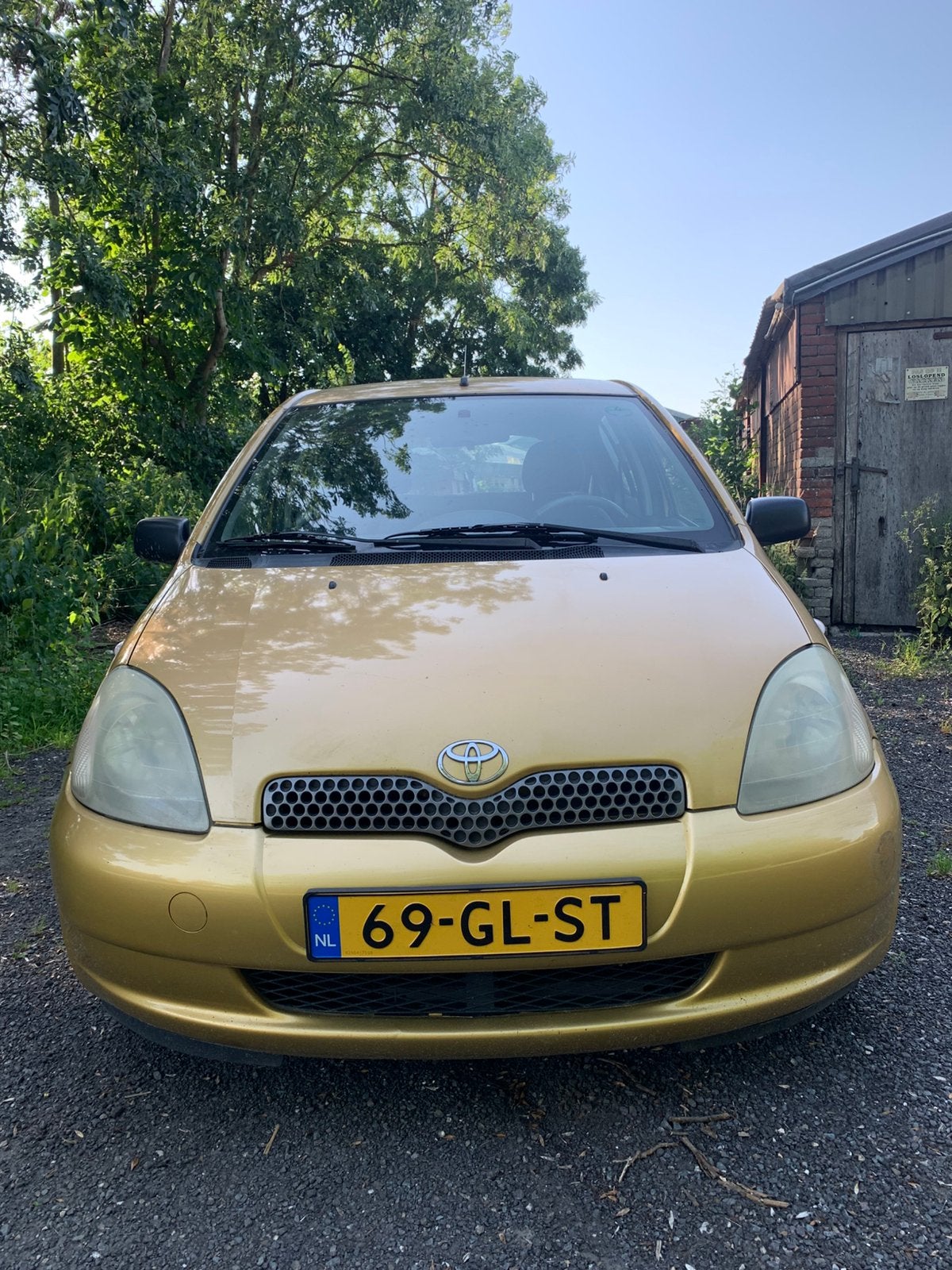 Toyota Yaris 1.3 16V 5DR Linea Luna 2001 Geel, Voorwielaandrijving, 1299 cc, 31 €/maand, 4 cilinders