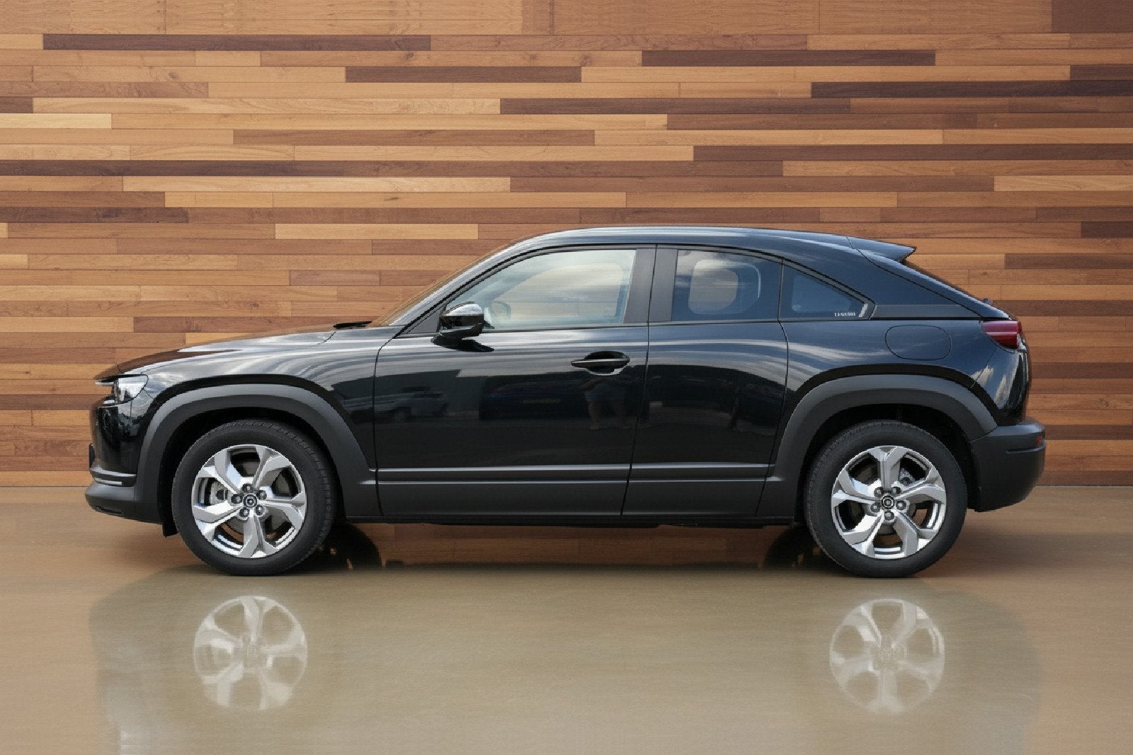 Mazda MX-30 e-SkyActiv 145 Comfort 36 kWh | SOH 93,63%, Auto's, Mazda, Stof, Gebruikt, Huisgarantie, 35 kWh