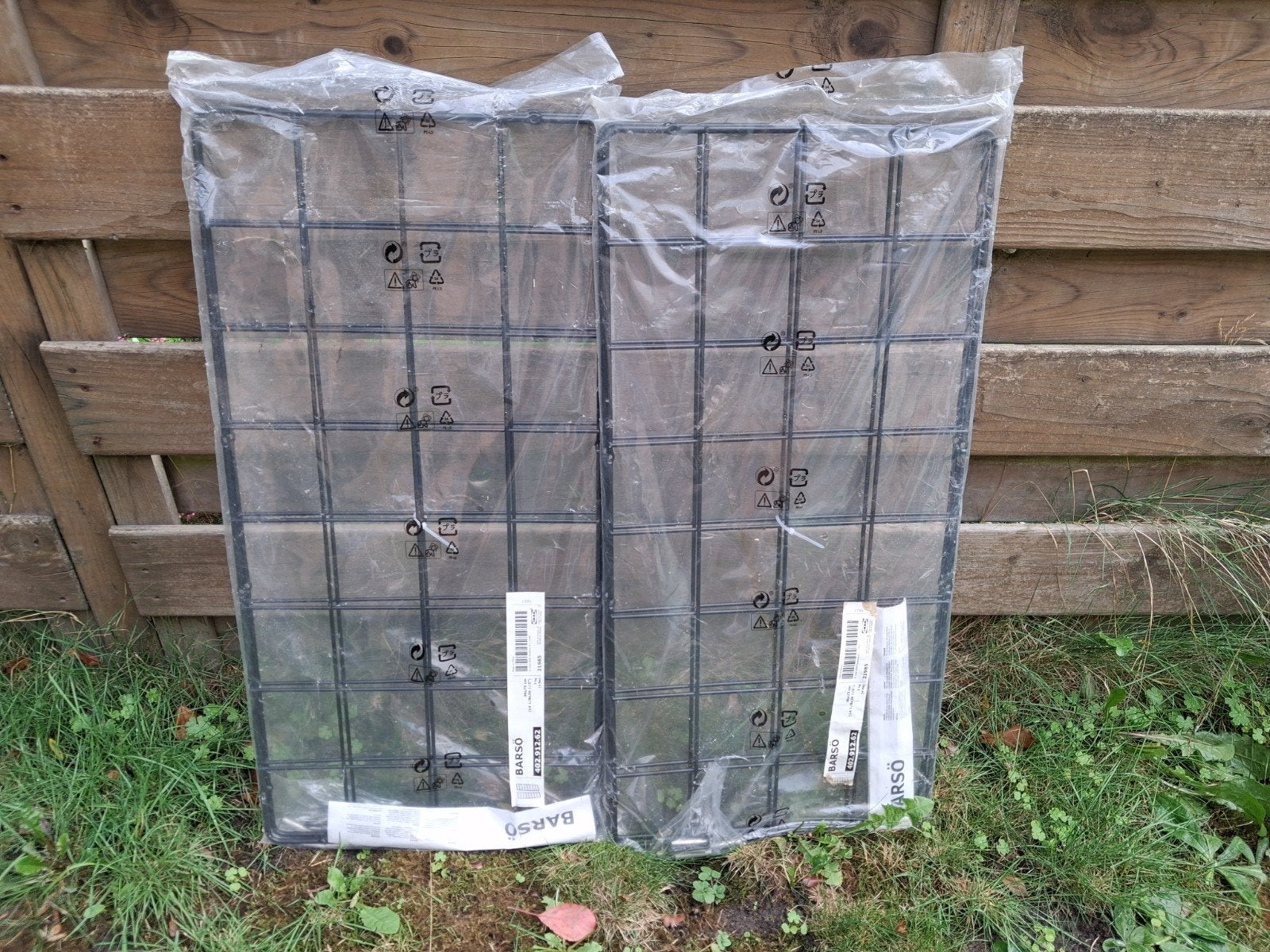 IKEA BARSO vier plantenrekken/wandrekken, Ophalen, Nieuw, 60 tot 100 cm, 60 cm of meer