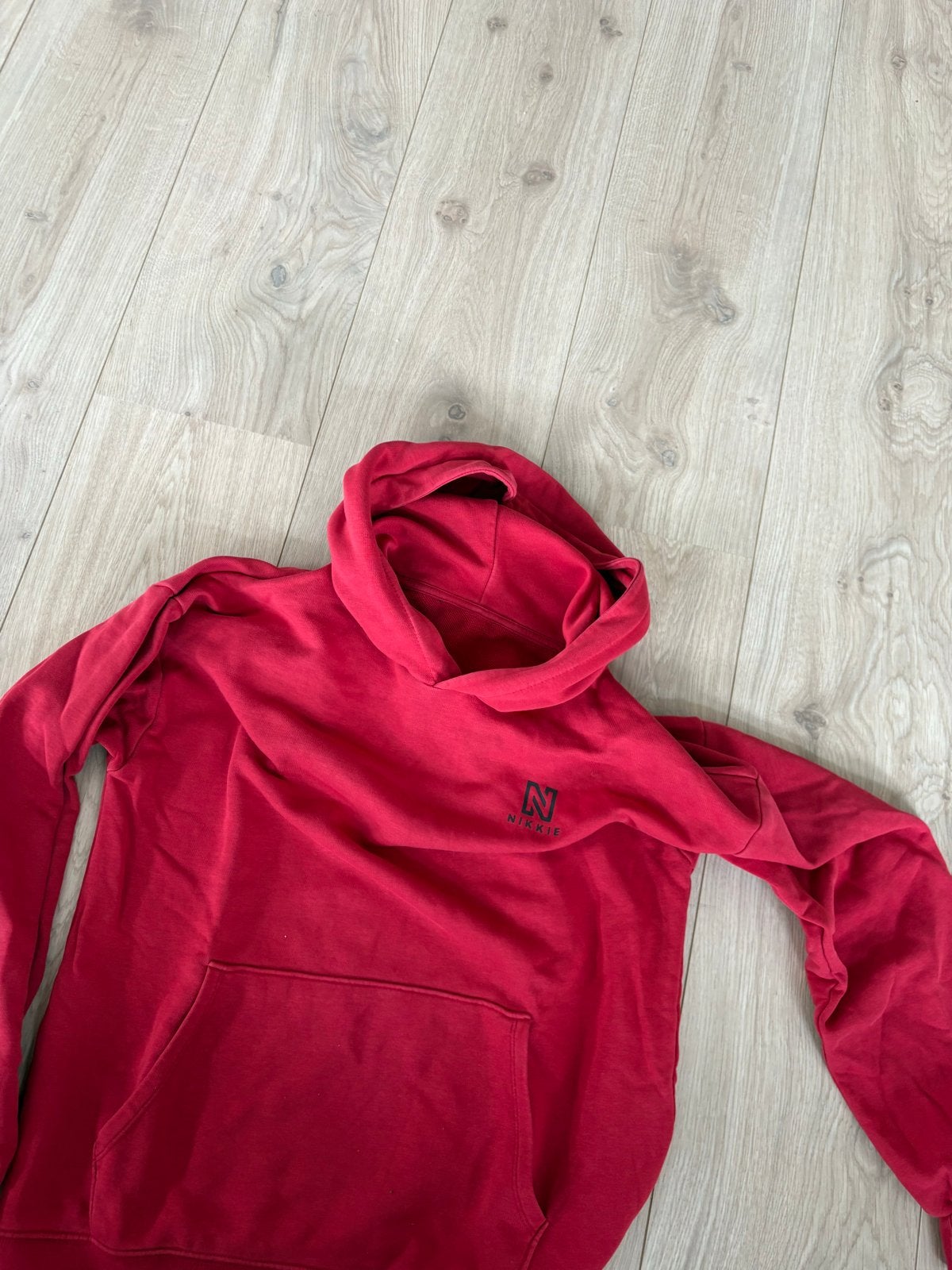 Nikkie hoodie rood maat S, Ophalen of Verzenden, Gedragen, Maat 36 (S), Rood