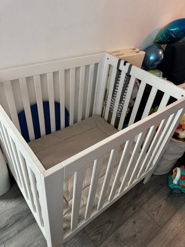 Witte houten box voor baby's en peuters, Kinderen en Baby's, Boxen, Ophalen, Gebruikt, Vierkant