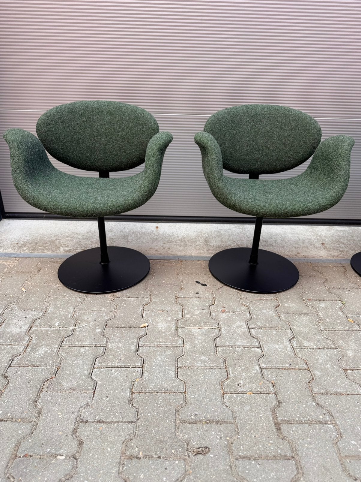 Artifort Little Tulip stoel F163 - Pierre Paulin, Huis en Inrichting, Stoelen, Ophalen, Luxe design, Twee, Nieuw
