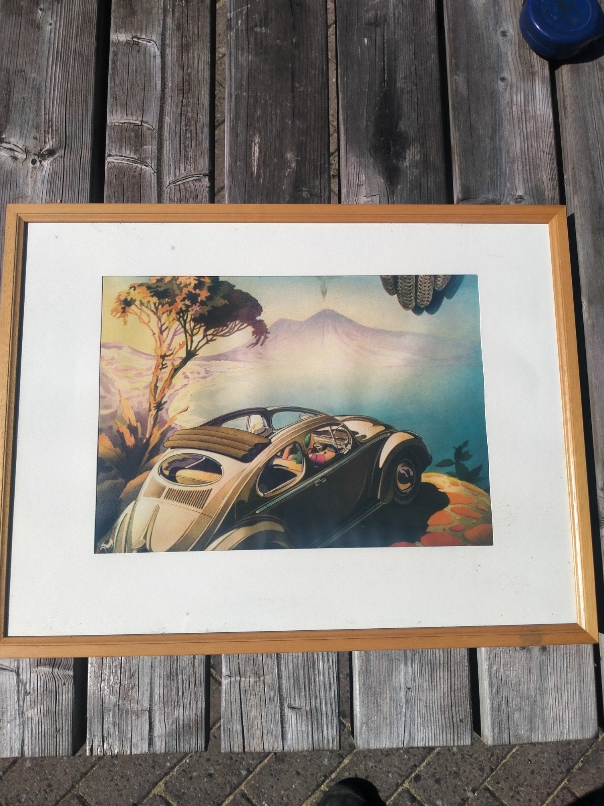 Volkswagen Kever kunstprint ingelijst, Antiek en Kunst, Kunst | Schilderijen | Klassiek, Surrealisme, Ophalen of Verzenden, Print