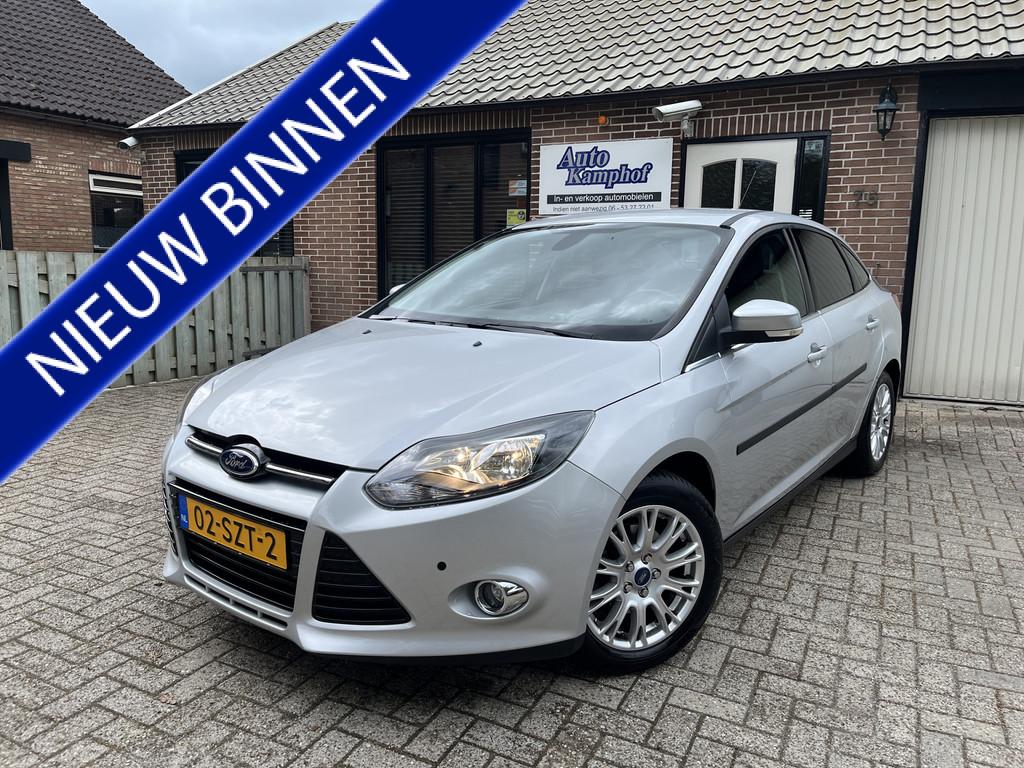 Ford Focus 1.6 TI-VCT Titanium Automaat Navigatie., Auto's, Stof, Gebruikt, Zwart, 4 cilinders