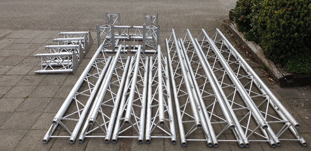 Ruim 400 meter Prolyte truss X30D & H30D lengtes en hoeken, Ophalen, -, -, -