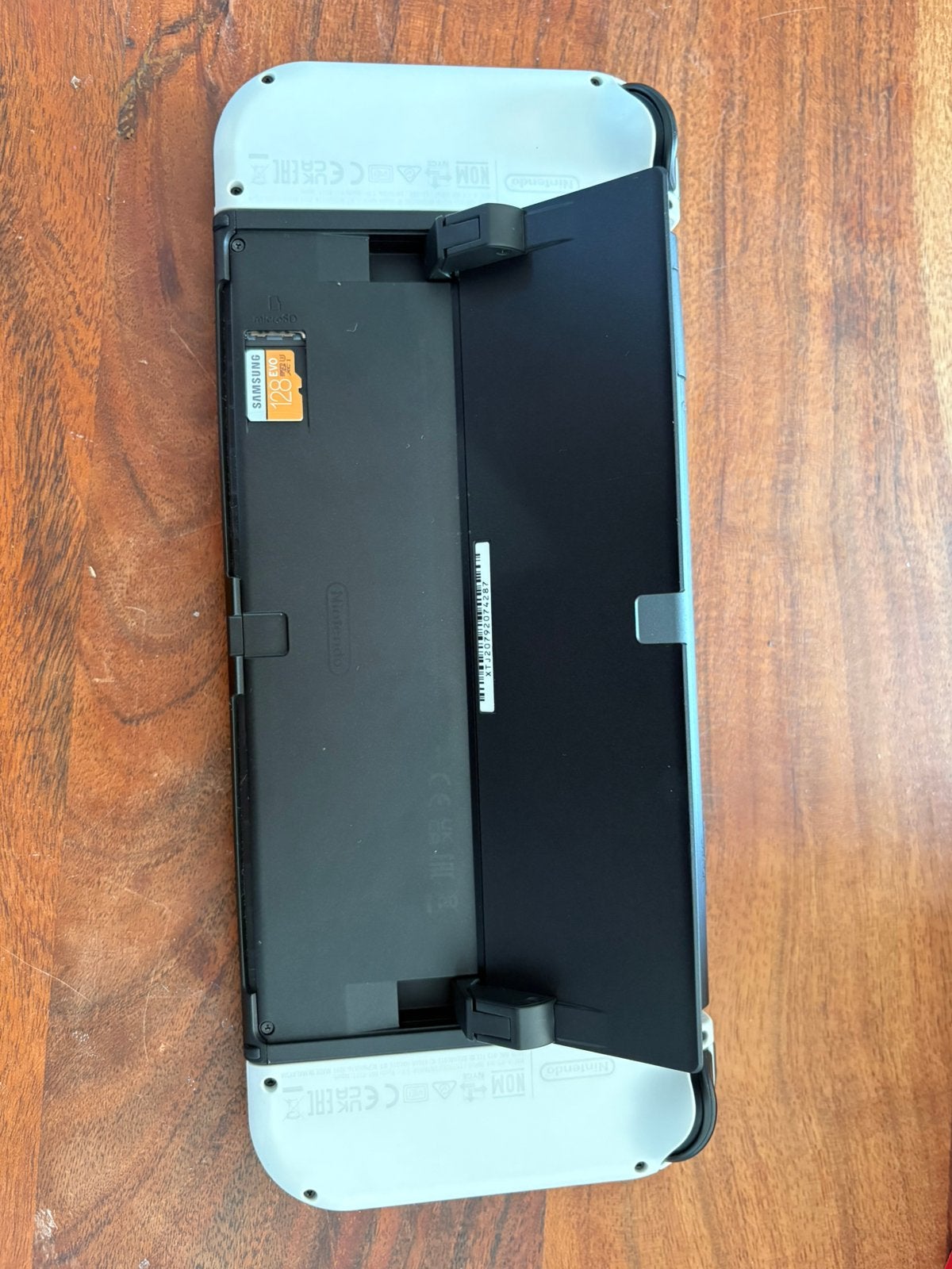 Foto 4 van Switch oled