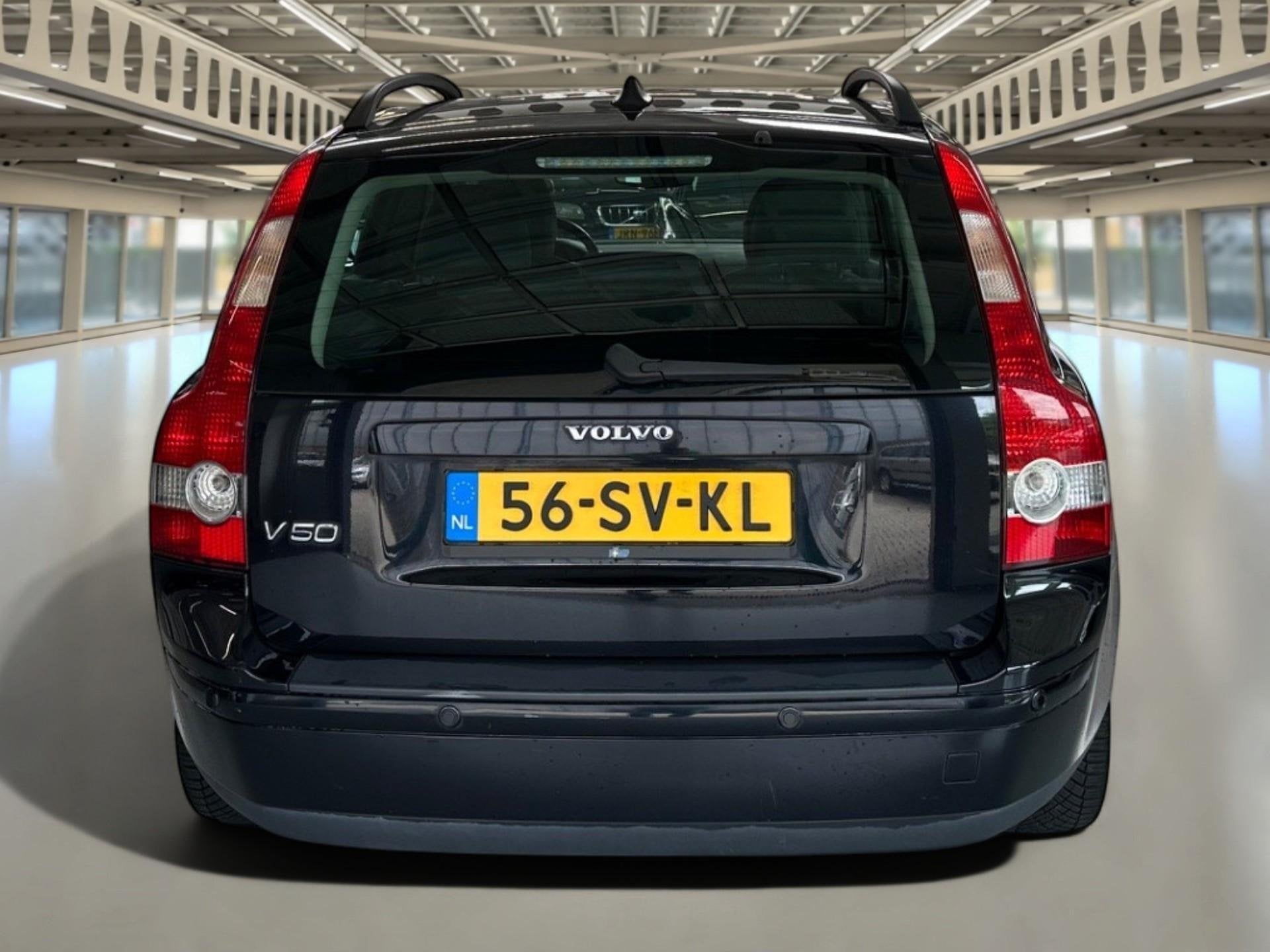 Volvo V50 2.4 Leder, verwarmde stoelen automaat, garantie..., Auto's, Volvo, Stof, Gebruikt, Zwart, 700 kg
