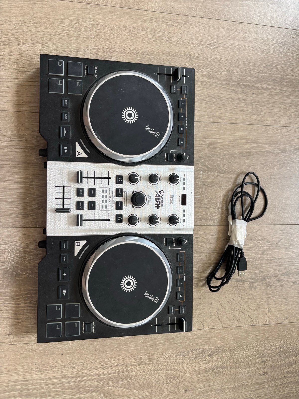 Hercules DJ Control Air+ Plus DJ Controller met USB-kabel, Muziek en Instrumenten, Ophalen, Gebruikt, Dj-set, Overige merken