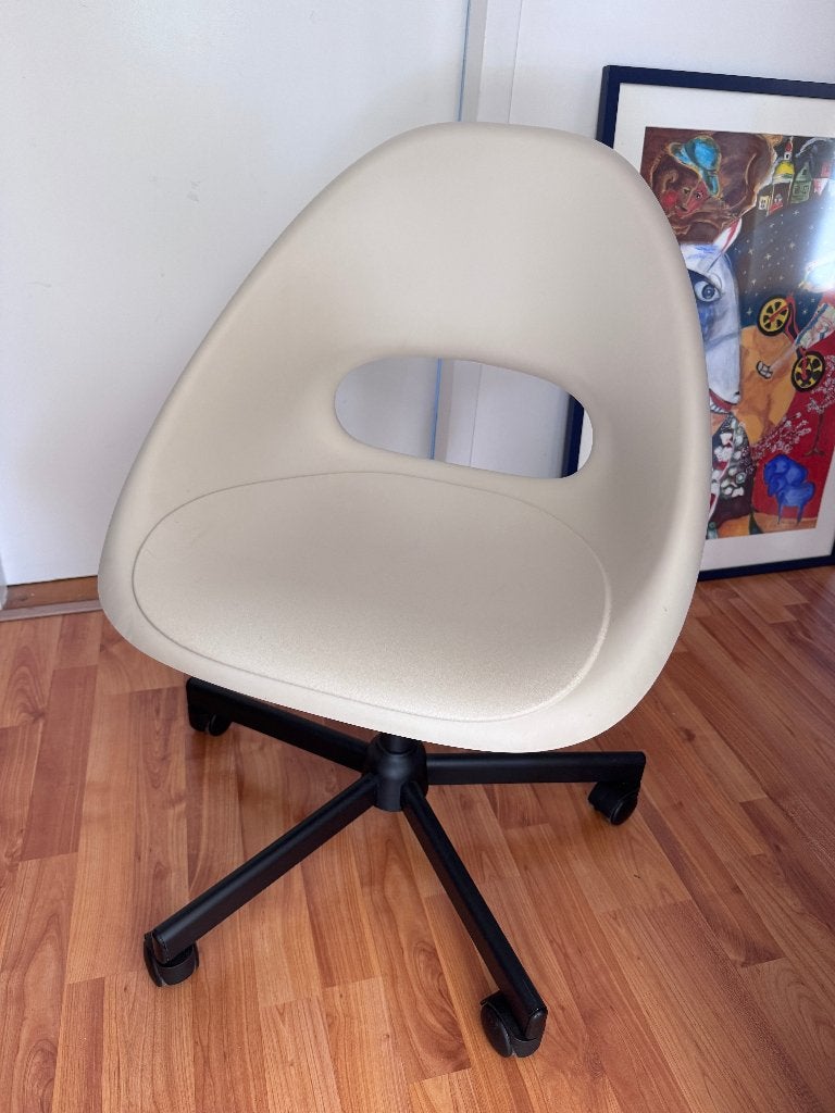 Bureaustoel Ikea beige met zwart (Loberget/Malskår), Huis en Inrichting, Bureaustoelen, Ophalen, Zo goed als nieuw, Beige, Bureaustoel