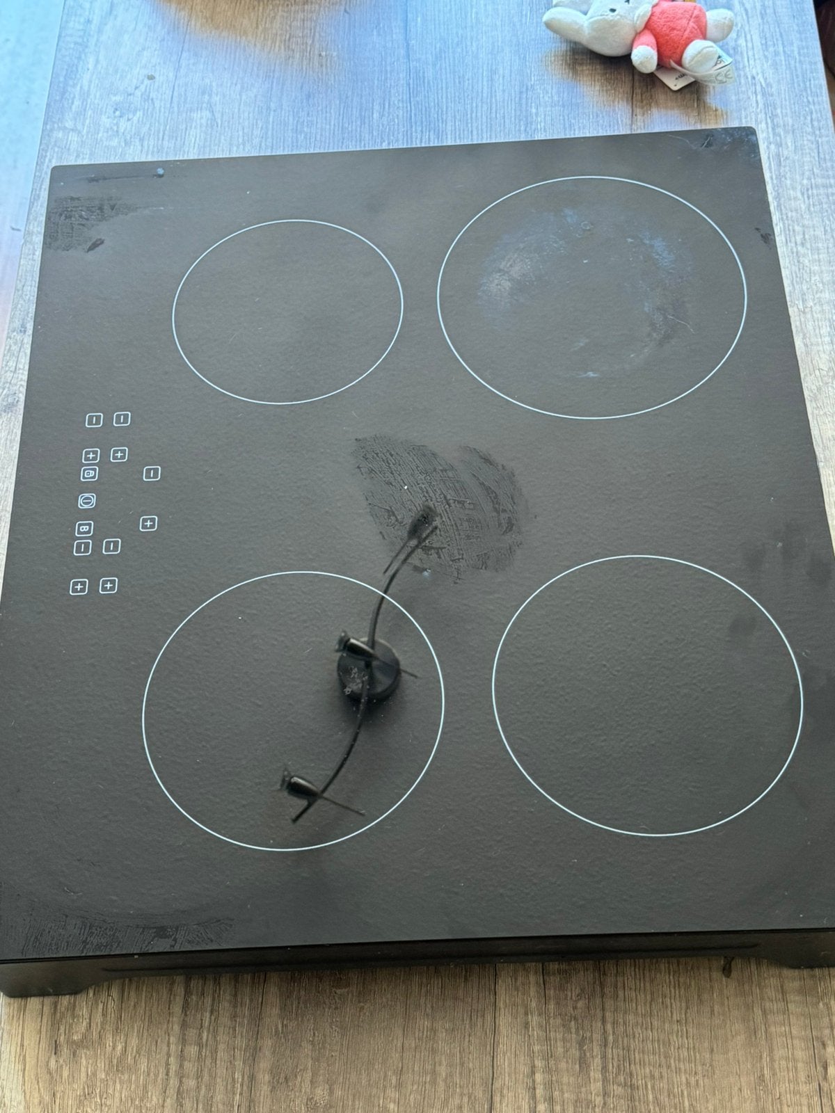 Tomado TIH6010B/01 Inductiekookplaat 60 cm – 4 zones – 230V, Witgoed en Apparatuur, Kookplaten, Ophalen, 4 kookzones, Zo goed als nieuw