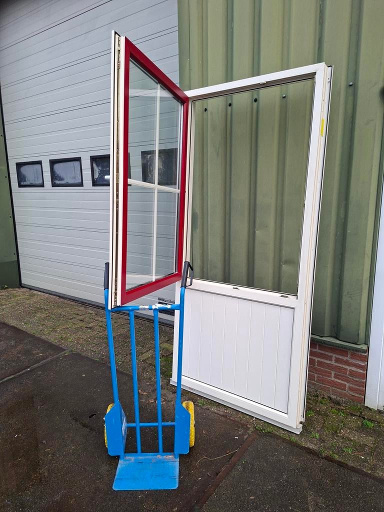 Kunststof  raam  met  isoglas  en  paneel, Ophalen of Verzenden, Gevelraam of Ruit