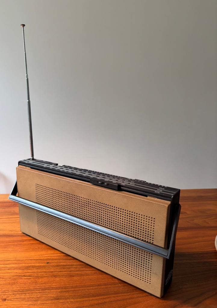 Bang en Olufsen Beolit 707 Transistorradio (retro), Audio, Tv en Foto, Radio's, Gebruikt, Transistorradio, Ophalen