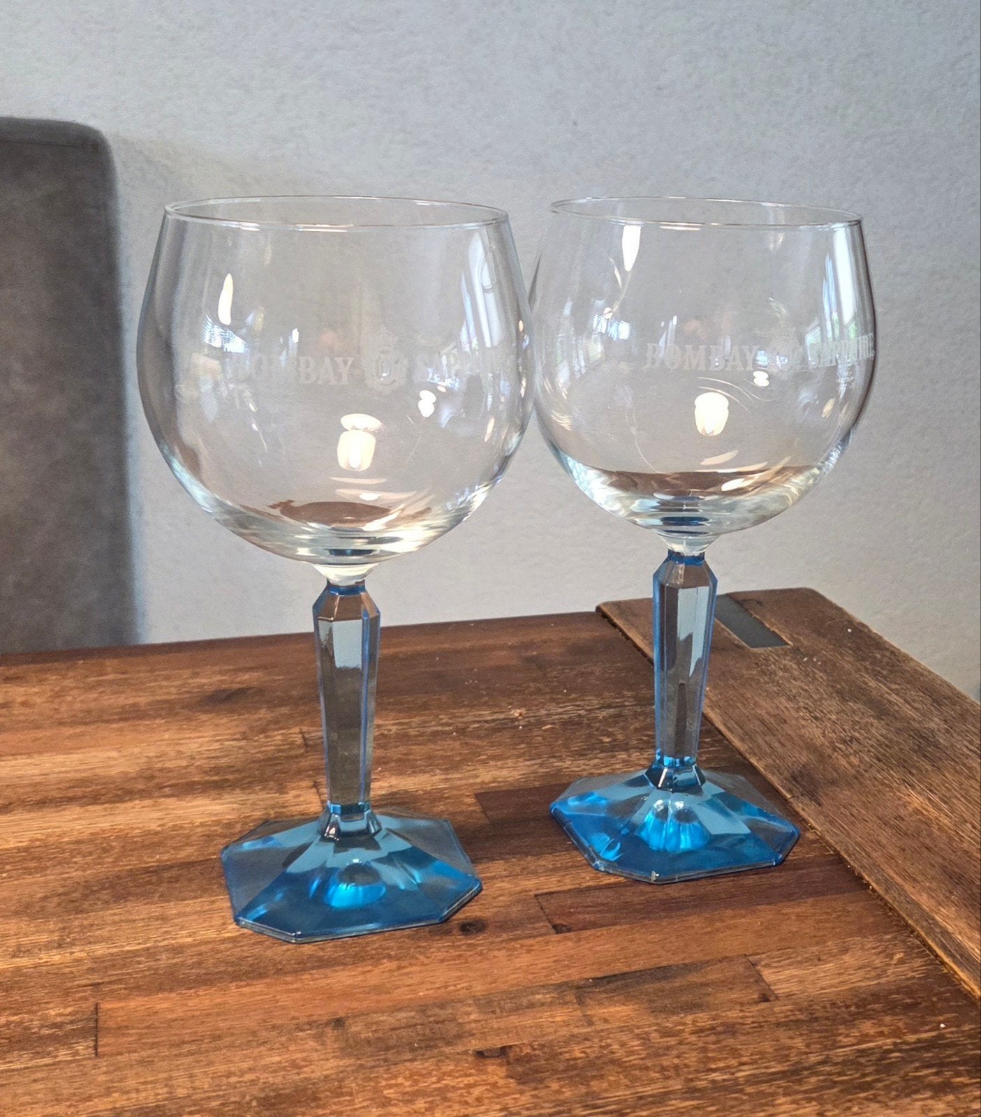 Bombay Sapphire Gin Tonic glazen 2st, Ophalen, Zo goed als nieuw, Overige typen