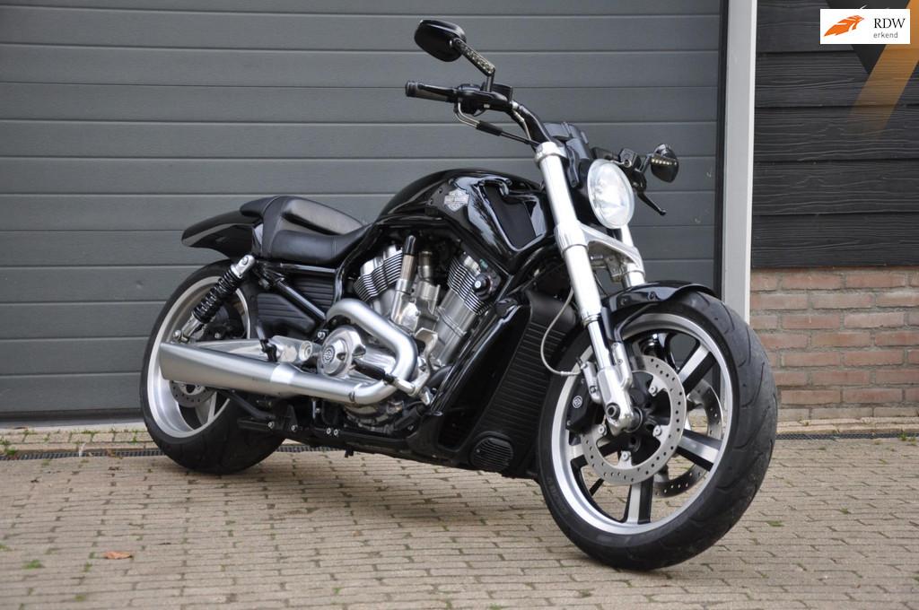 Harley Davidson VRSCF V-ROD MUSCLE 5HD 10800 kilometers!, Chopper, Bedrijf, Meer dan 35 kW, Info@witteveenmotoren.nl
