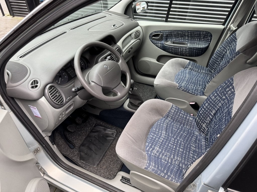 Renault Scénic 1.4-16V Air| 75DKM NAP| TREKHAAK| UNIEK| ZEE, foto 9