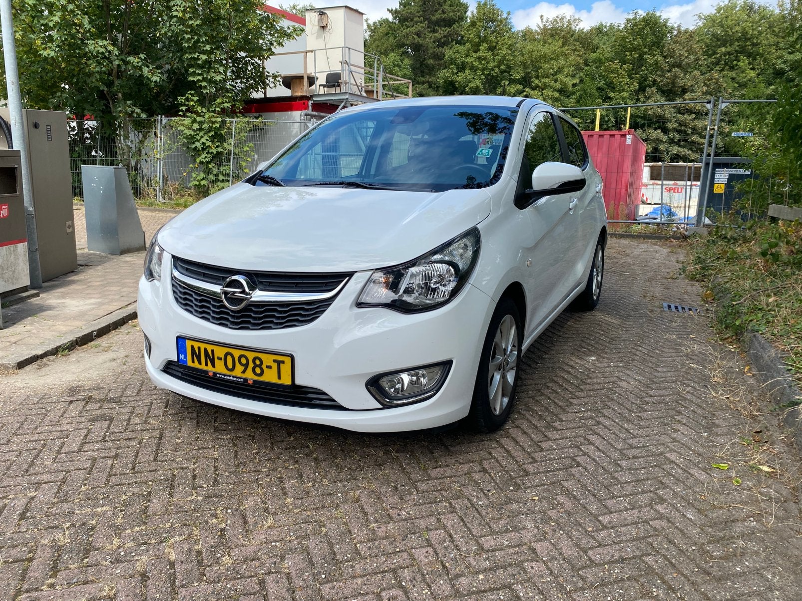Opel Karl 1.0 Benzine | Bouwjaar 2017 | 131.926 km | Wit |, Voorwielaandrijving, 839 kg, 74 pk, Wit