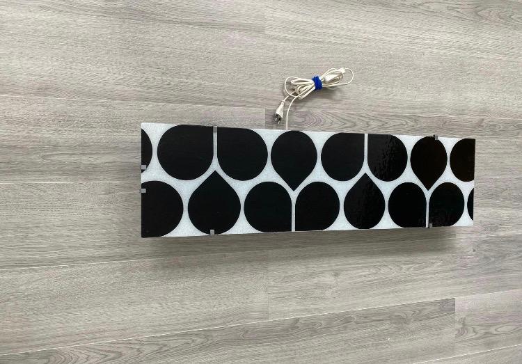 Mooie wandlamp met modern design, Ophalen, Zo goed als nieuw, Kunststof