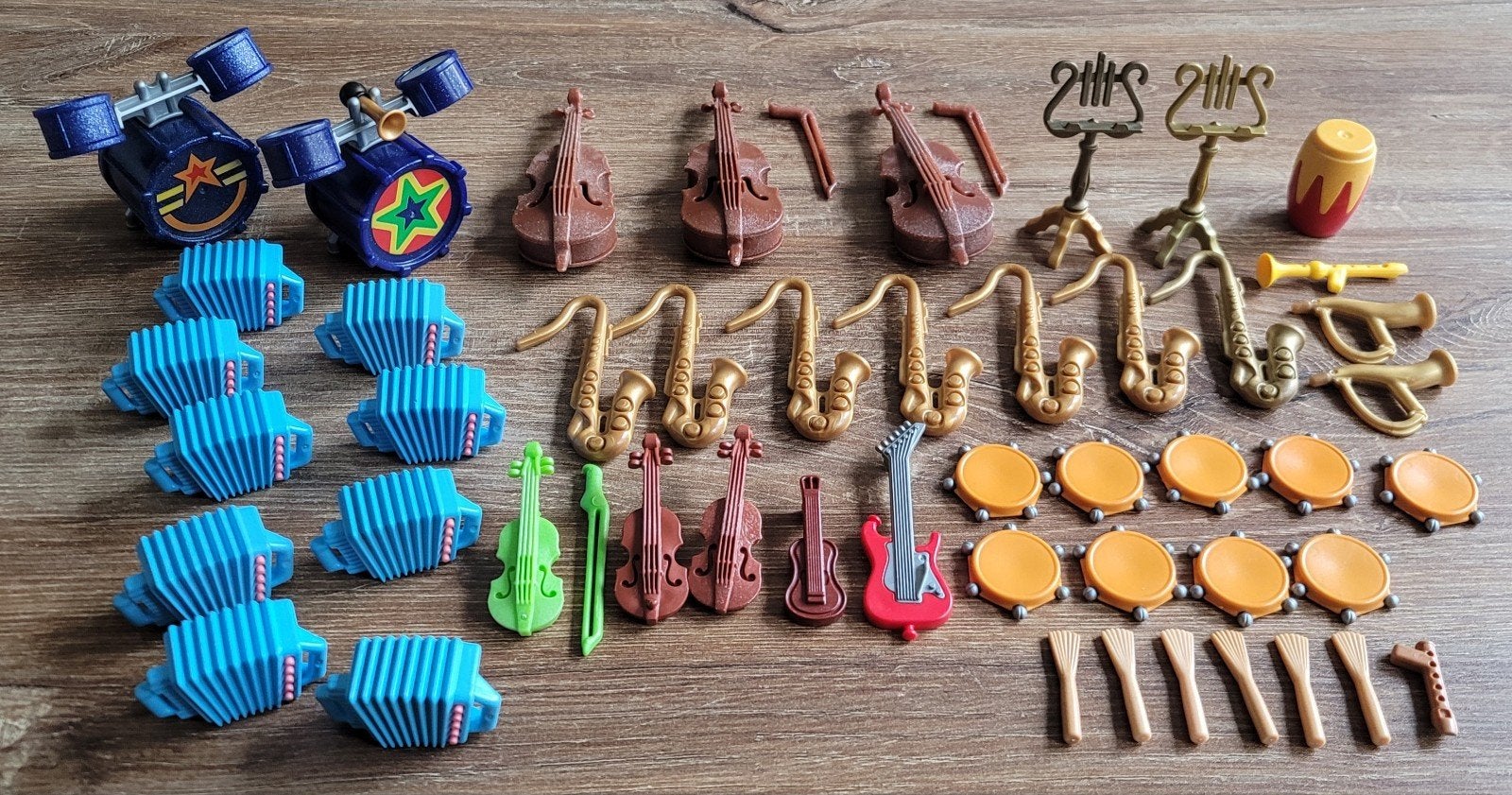Ruim 50 playmobil muziekinstrumenten en onderdelen, Kinderen en Baby's, Ophalen of Verzenden, Gebruikt
