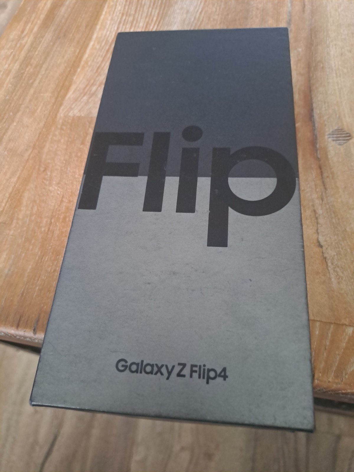 Samsung Z Flip 4 128GB Grijs/Zwart - Perfecte staat, Telecommunicatie, Mobiele telefoons | Samsung, Zwart, Ophalen of Verzenden