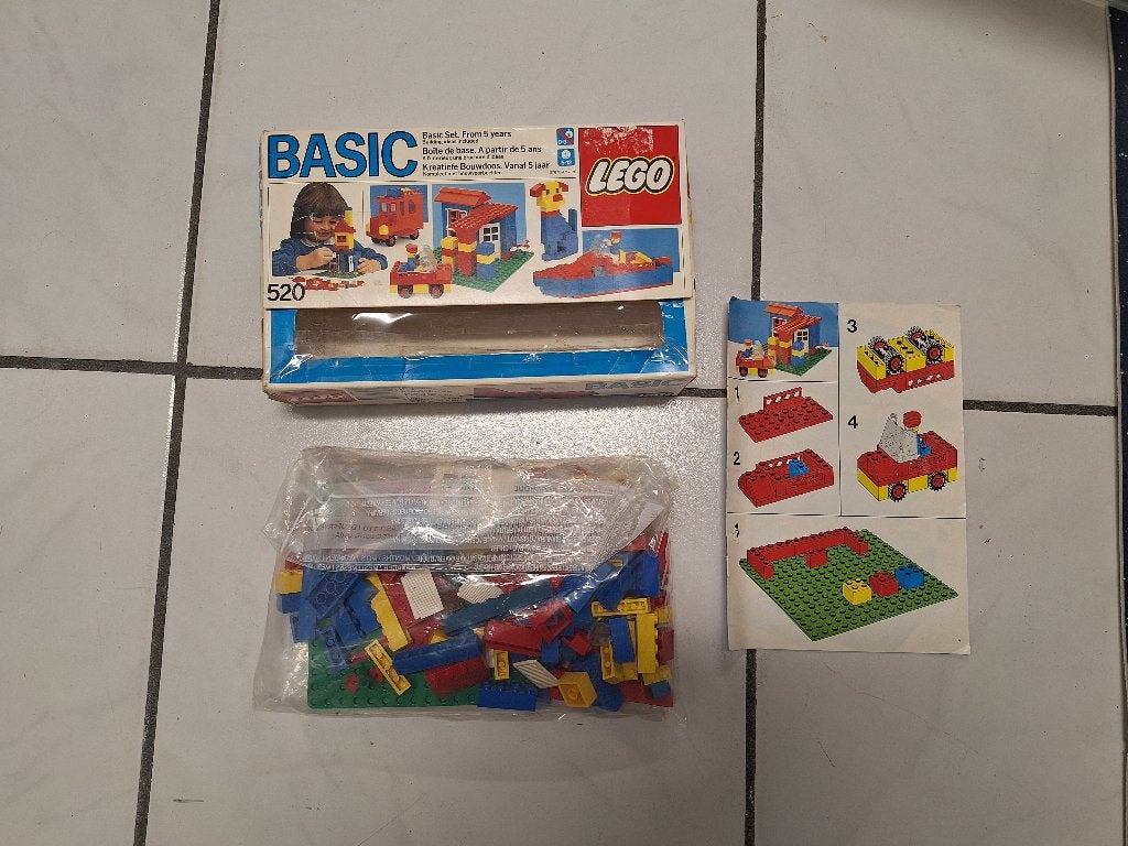 Vintage Lego Basic Building set 520-1 compleet uit 1985!, Ophalen of Verzenden, Gebruikt