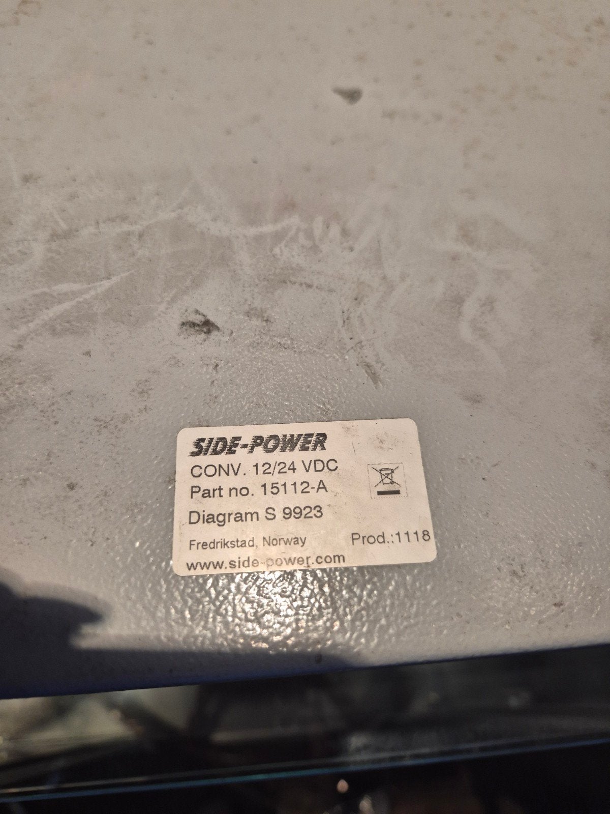 Side-Power Voltage Conversion Box (12V naar 24V omvormer, Ophalen, Nieuw