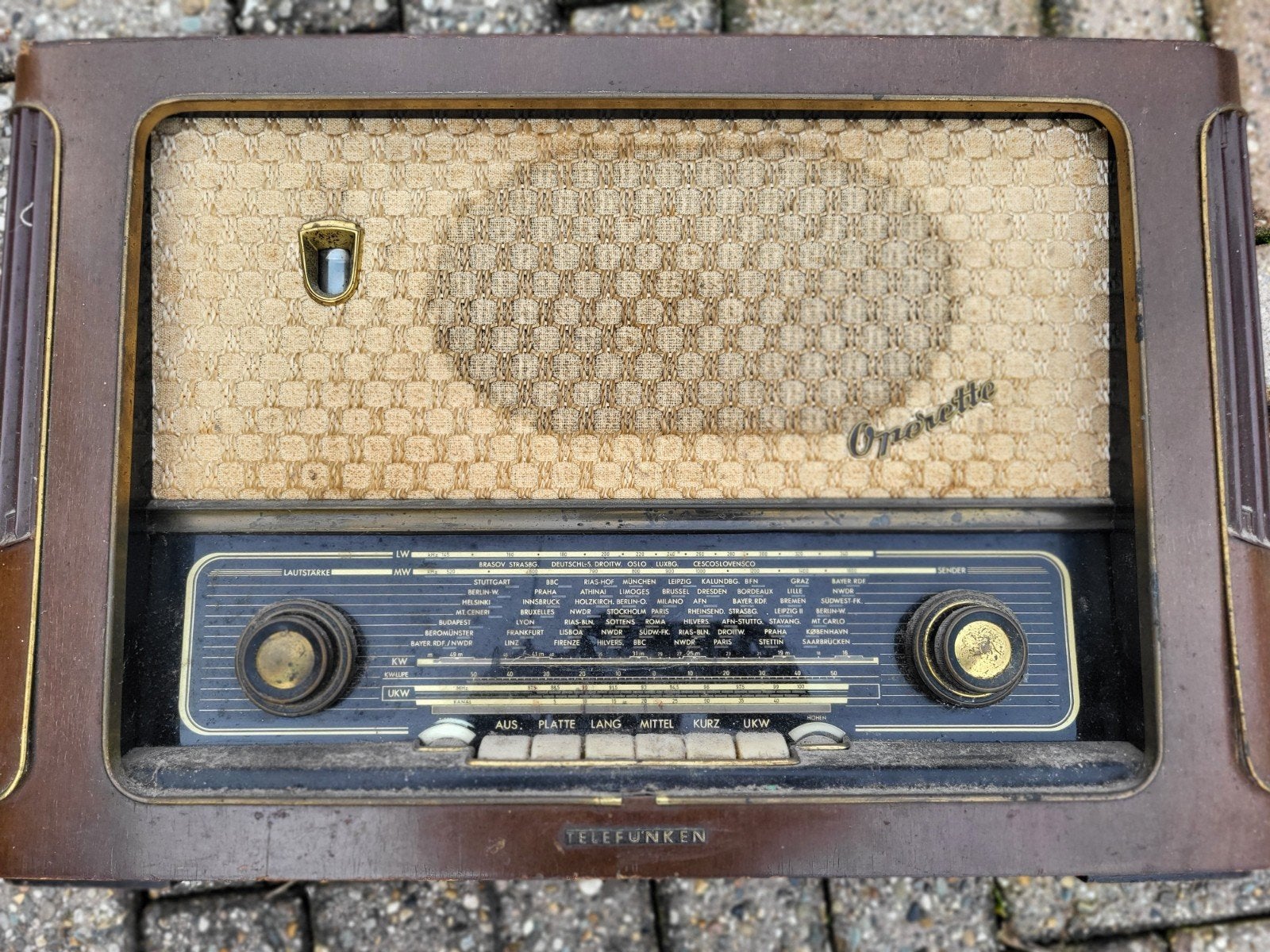 oude buizen radio's. telefunken operette 6,  philips, Ophalen, Gebruikt, Radio