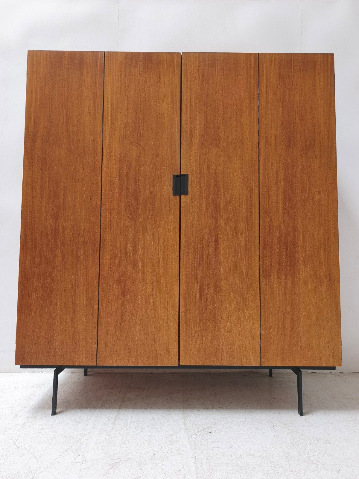 Vintage jaren 60 teak Pastoe KU14 linnenkast Cees Braakman, Huis en Inrichting, Ophalen, Met deur(en), Gebruikt, 100 tot 150 cm