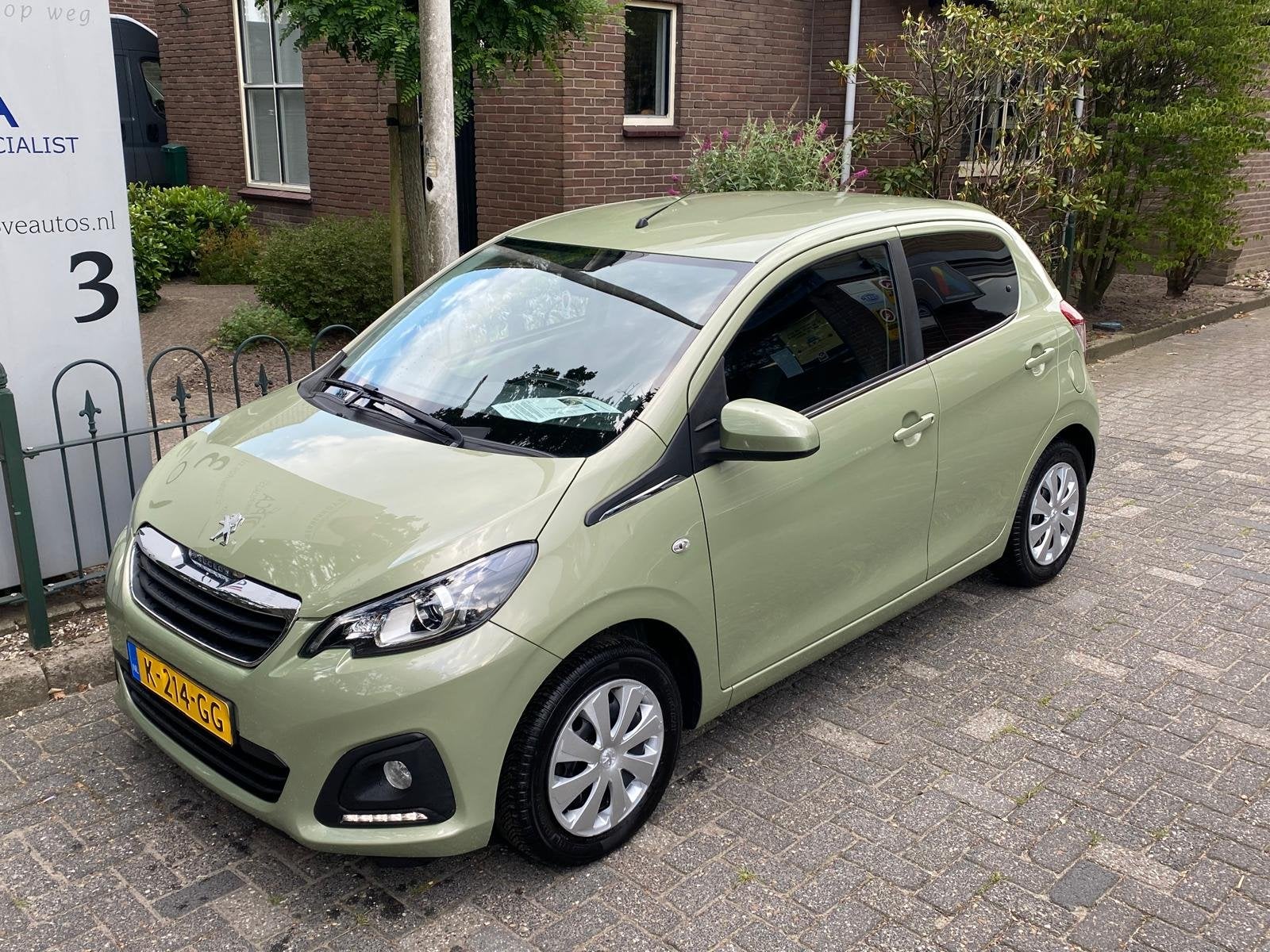 Peugeot 108 1.0 e-VTi Active 5-deurs/Airco/Led/Mistl/CV, Voorwielaandrijving, Stof, Gebruikt, Euro 6