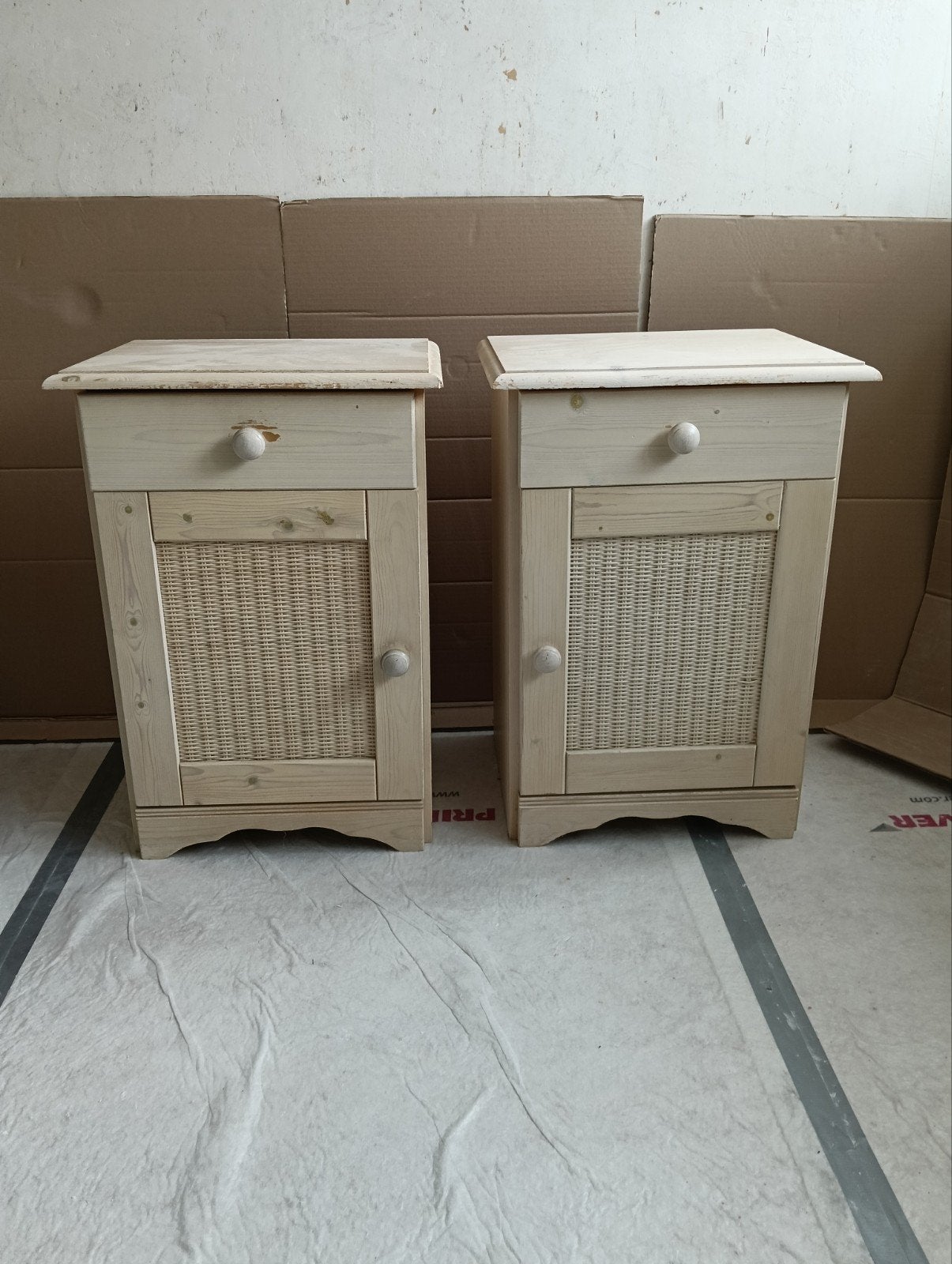 2 nachtkastjes, Huis en Inrichting, Ophalen, Gebruikt, 45 tot 65 cm, 70 cm of meer