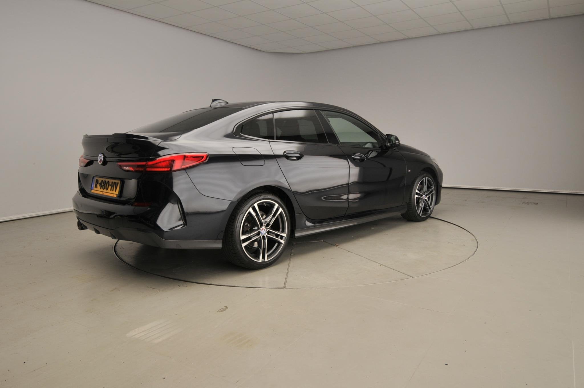 BMW 2 Serie Gran Coupé 218i | M-Sportpakket | LED | Navigat, Gebruikt, 1350 kg, Zwart, Origineel Nederlands