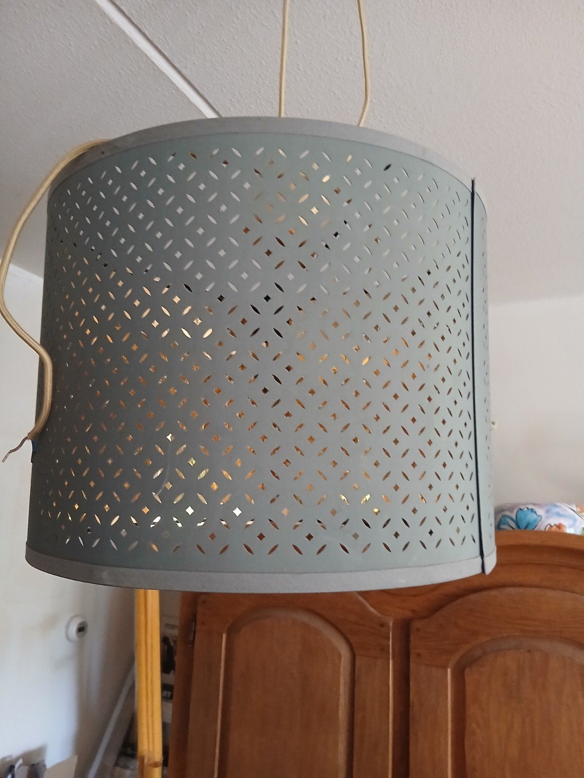 Mooie IKEA NYMÖ lampenkap groen/grijs met gouden binnenkant, Hanglamp, Rond, 30 cm, Ophalen of Verzenden