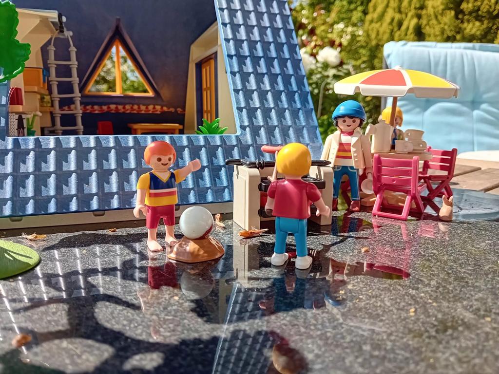 Playmobil Vakantiehuis 2330 zomerhuis, Ophalen, Zo goed als nieuw
