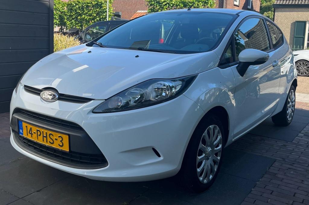 Ford Fiesta 1.3 Benzine 2011 | 145.955km | Airco| APK11-2026, Auto's, Stof, Wit, Particulier, Fiësta