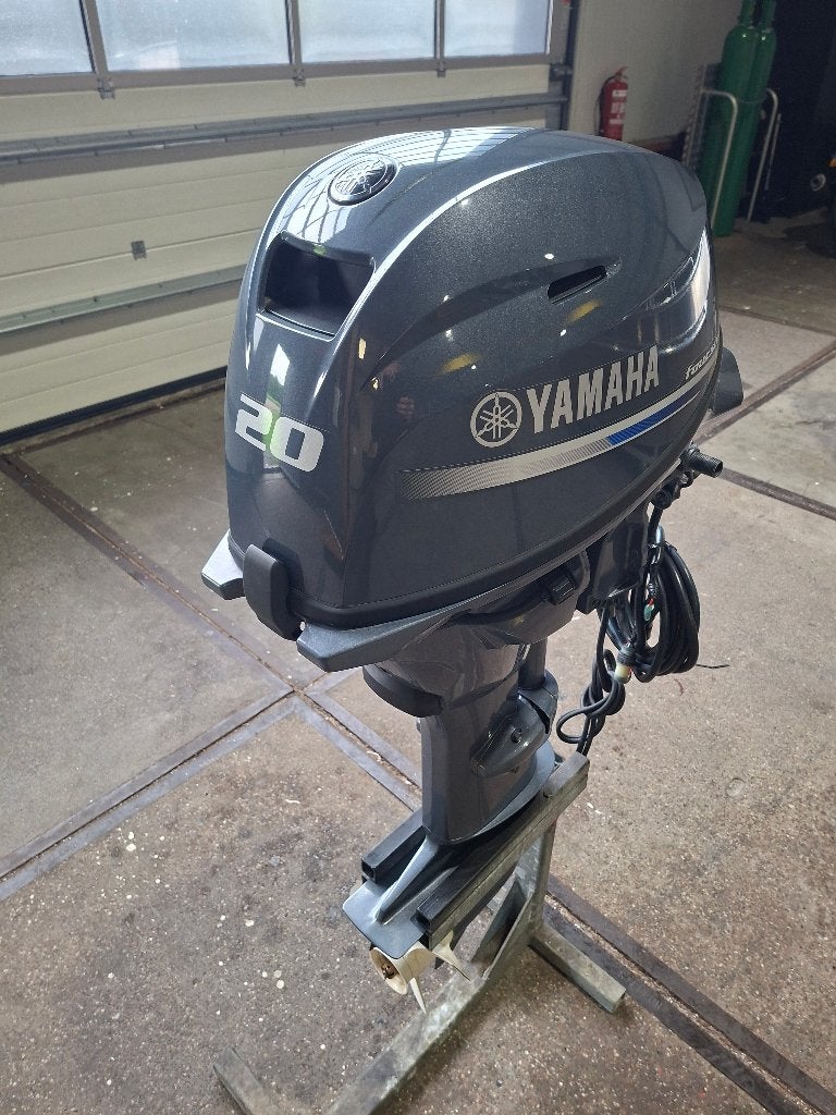 Yamaha 20 pk, Watersport en Boten, Ophalen, 10 tot 30 pk, Met afstandsbediening, Zo goed als nieuw