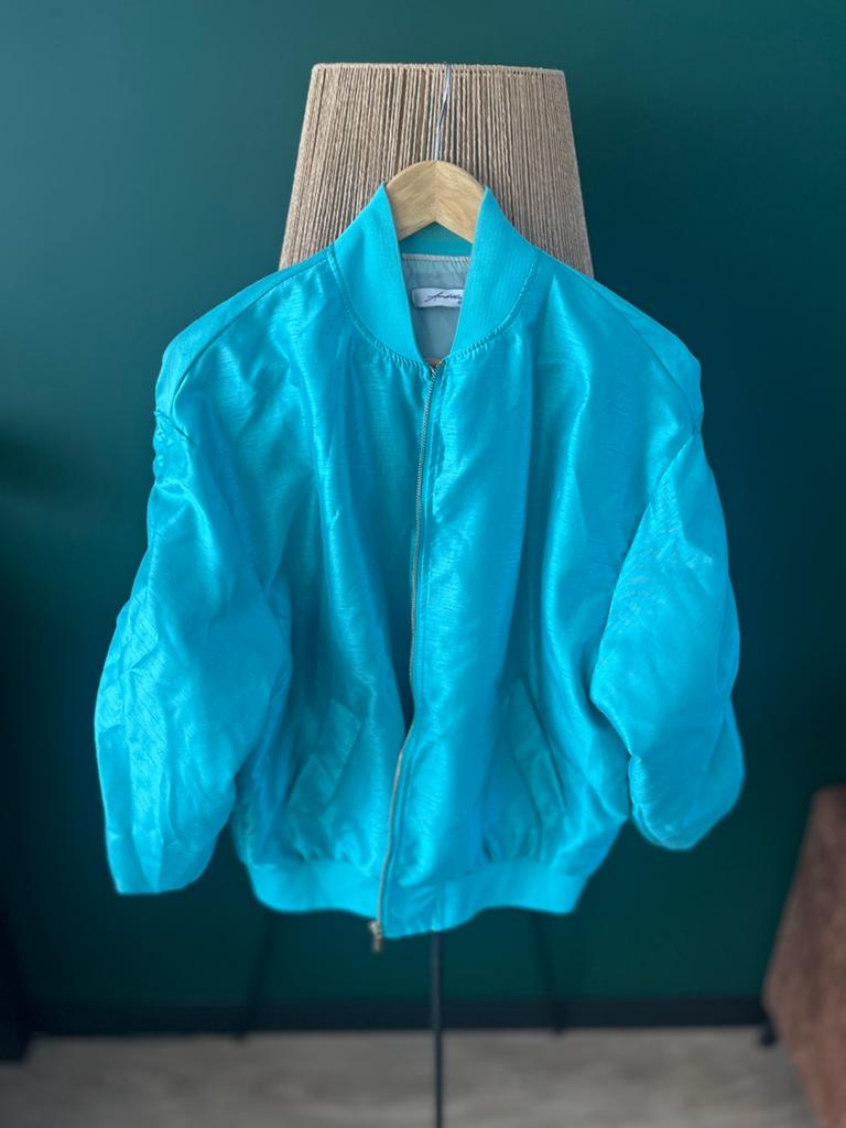 Amika Bomberjack  Turquoise XL - Valt Ruimer, Ophalen of Verzenden, Gedragen, Maat 46/48 (XL) of groter, Blauw