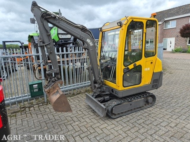 Volvo 1,5 tons minigraver en JPC  1000 kg minigraver, Volvo, -, Niet opgegeven, Graafmachine