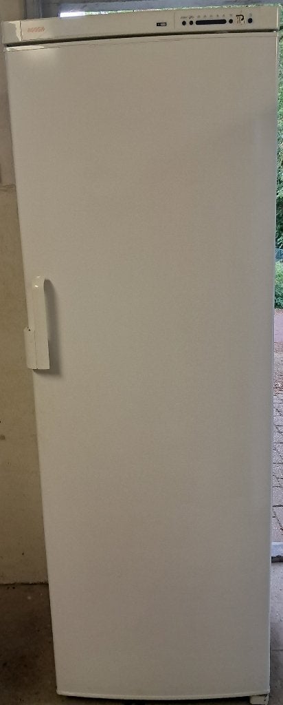 Bosch GSE32422 vriezer A, 7 lades, 303L, Witgoed en Apparatuur, Gebruikt, 160 cm of meer, Energieklasse A of zuiniger, Ophalen