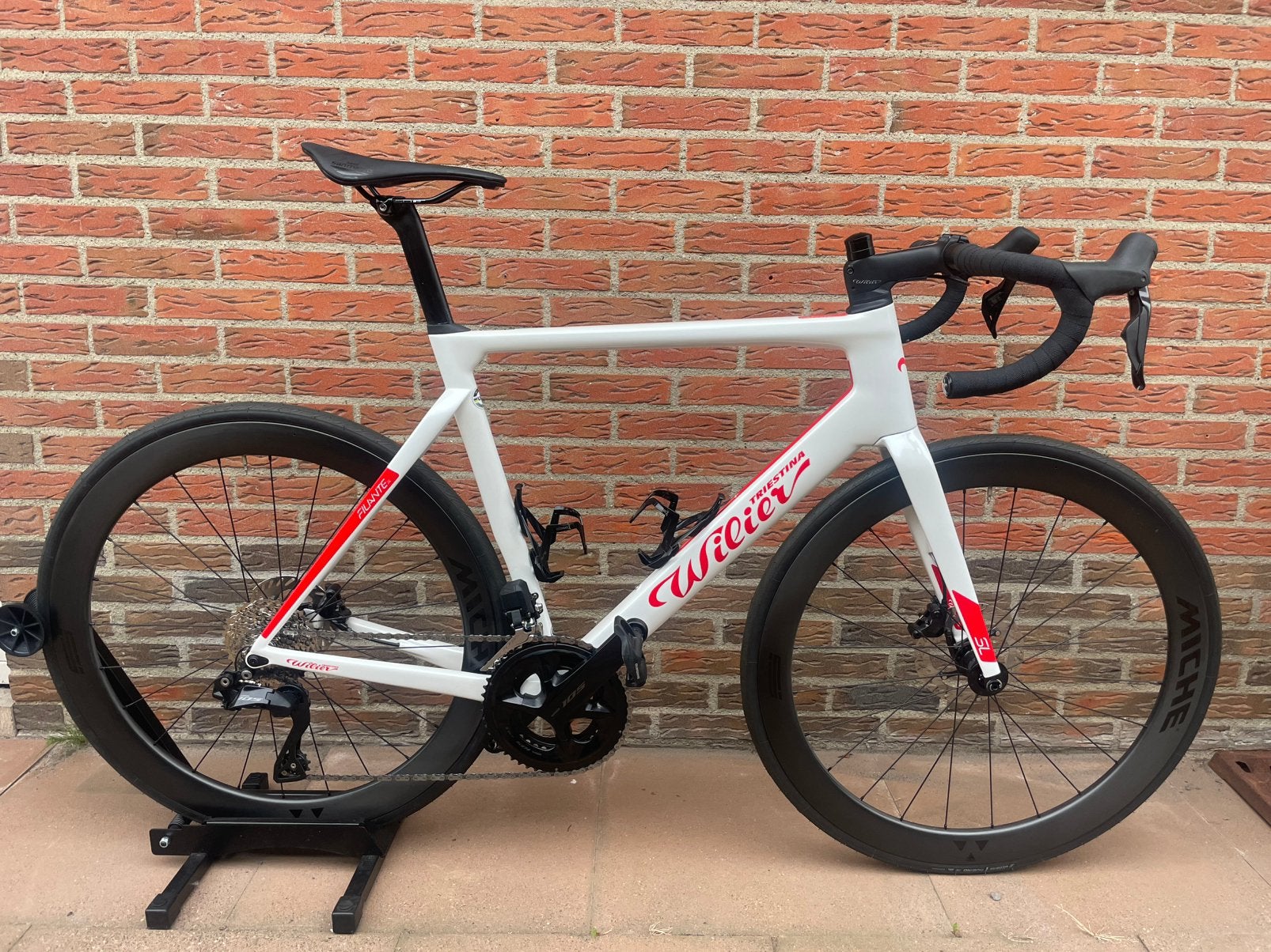 Wilier Filante SL | nieuw | 105 di2 | 50mm carbon wielen, Fietsen en Brommers, 28 inch, Carbon, Zo goed als nieuw, Meer dan 20 versnellingen
