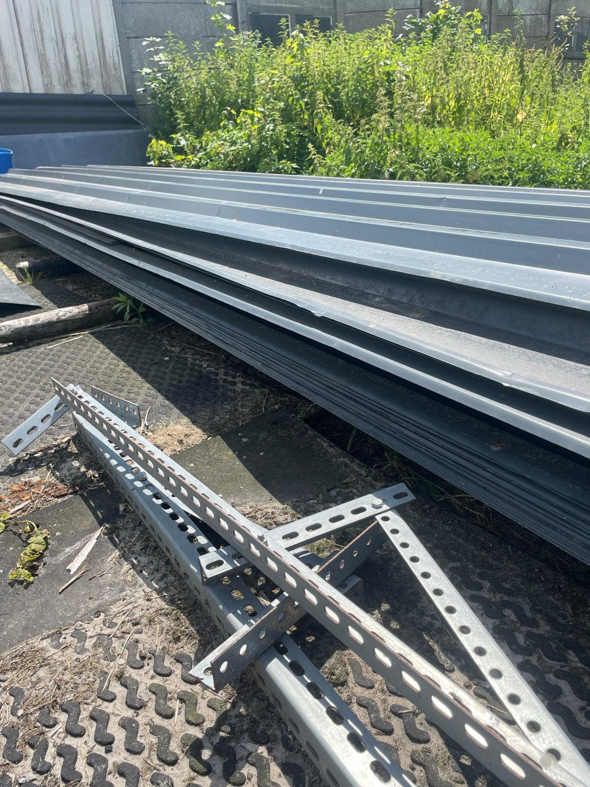 Gebruikte Damwand 30 x 5.4m, Doe-het-zelf en Verbouw, Platen en Panelen, Ophalen of Verzenden, Gebruikt