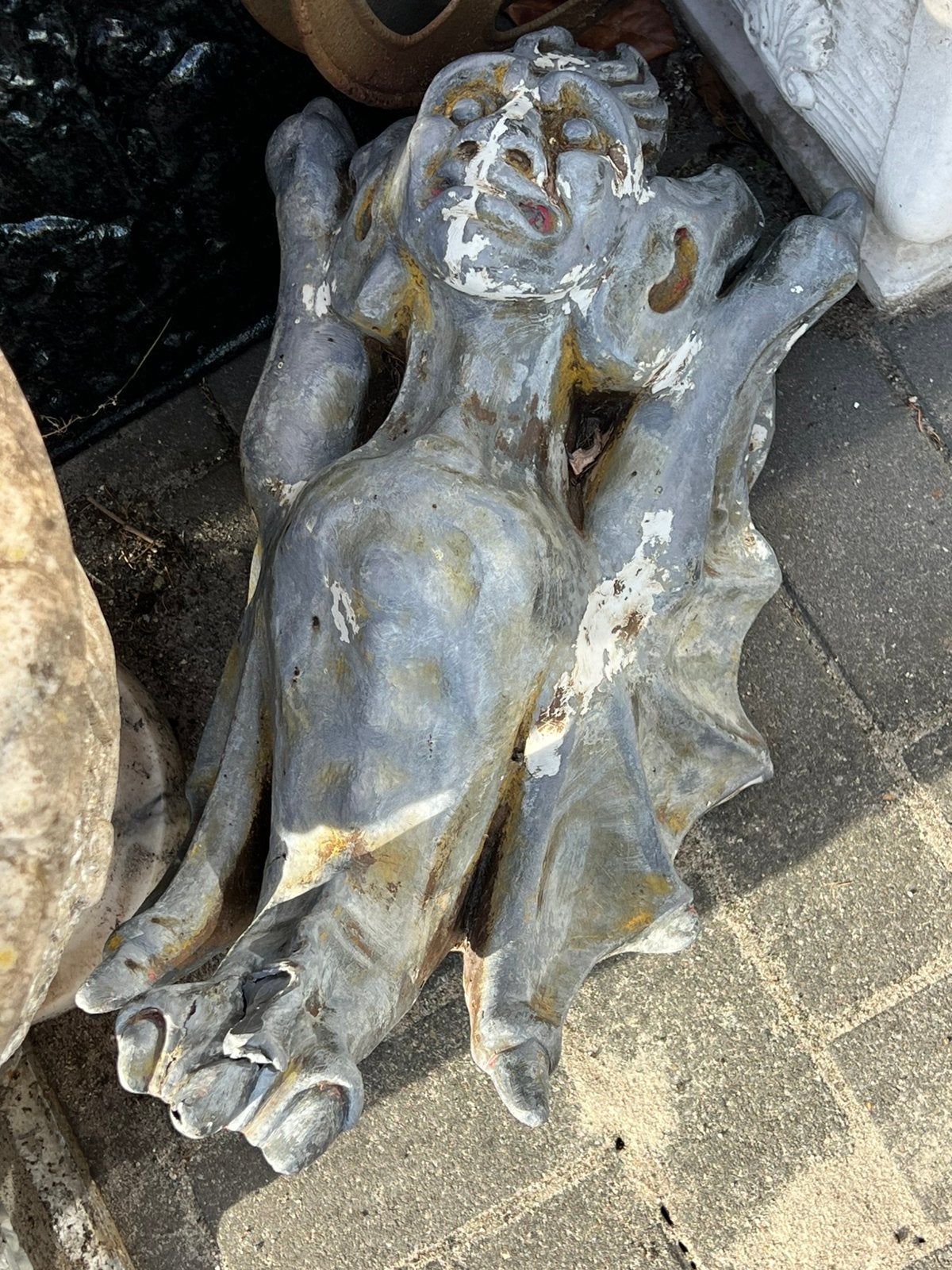 OUDE GARGOUILLE, Ophalen, Gebruikt