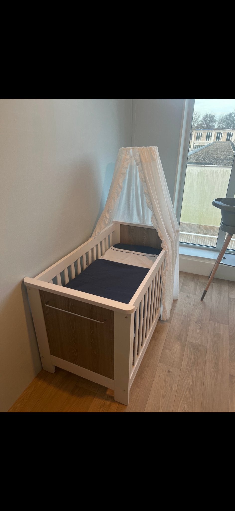 Born Lucky Babykamer 3 Delig Noël Eiken, Ophalen, Gebruikt, Ledikant
