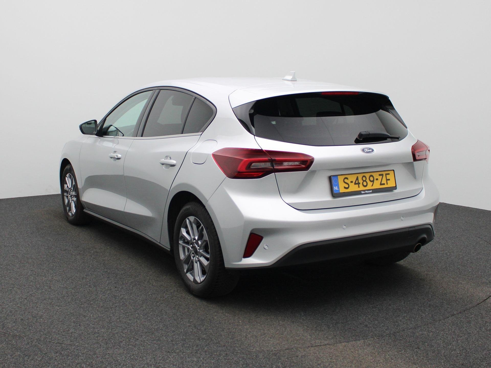 Ford Focus 1.0 EcoBoost Hybrid Titanium 16" Lichtmetalen Vel, 12 maanden, Gebruikt, Euro 6, Origineel Nederlands