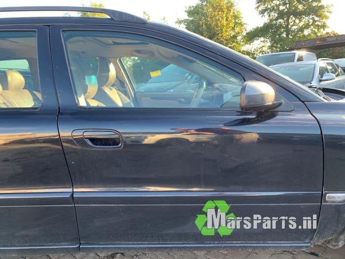 Portier 4Deurs rechts-voor van een Volvo V70, Gebruikt, -, Deur, -